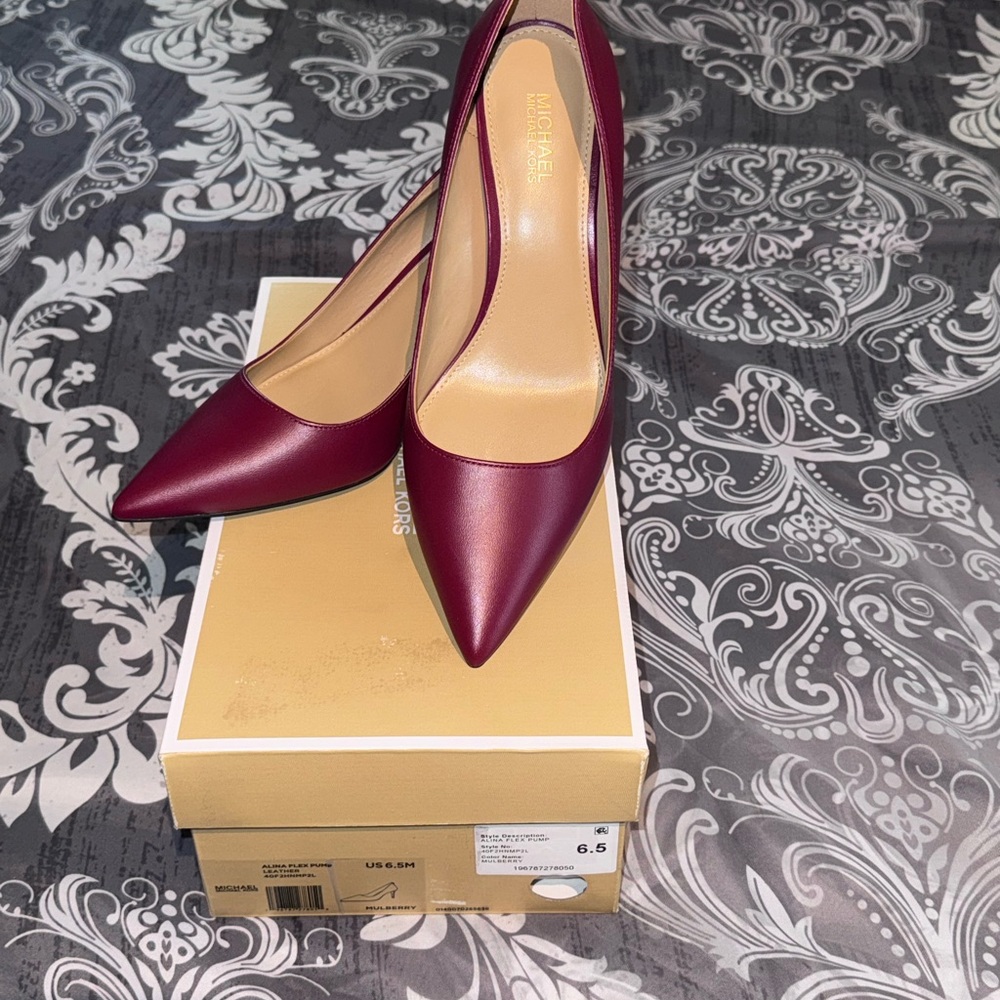 Michael Kors Red Elegant Heels